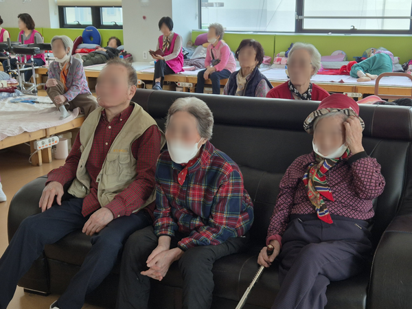 16f0a5bd3d6adde7a3193f35f25193d3_1761805018_5774.png 16f0a5bd3d6adde7a3193f35f25193d3_1761805018_5774.png