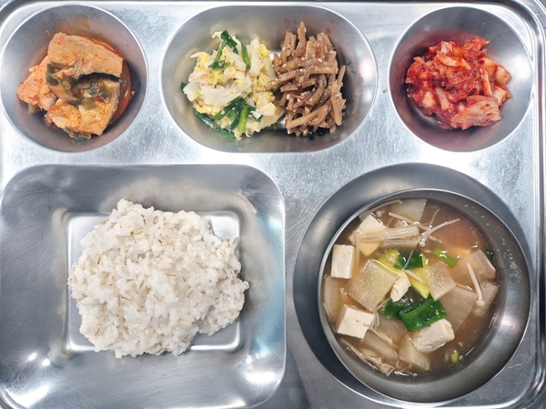 21f440887d8057ded6bb9f17b99b7aad_1761893410_2655.jpg 21f440887d8057ded6bb9f17b99b7aad_1761893410_2655.jpg