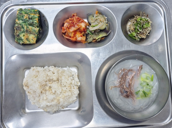 21f440887d8057ded6bb9f17b99b7aad_1761893410_828.jpg 21f440887d8057ded6bb9f17b99b7aad_1761893410_828.jpg