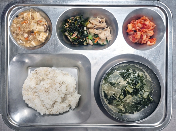 6d15081682b90cac77d37232939128f9_1760423553_079.jpg 6d15081682b90cac77d37232939128f9_1760423553_079.jpg