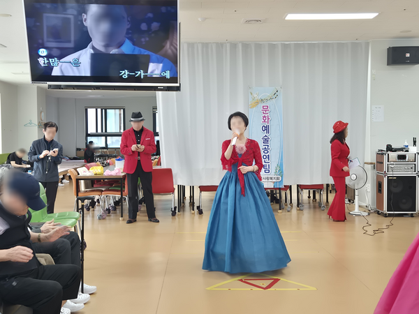 75c6a048550555b13a6ee4f3ad8c9be0_1760938570_8754.png 75c6a048550555b13a6ee4f3ad8c9be0_1760938570_8754.png