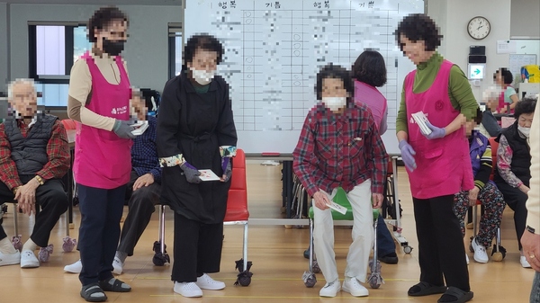 a64456a9fca65434bc5519468dcc6881_1761543514_9292.jpg a64456a9fca65434bc5519468dcc6881_1761543514_9292.jpg