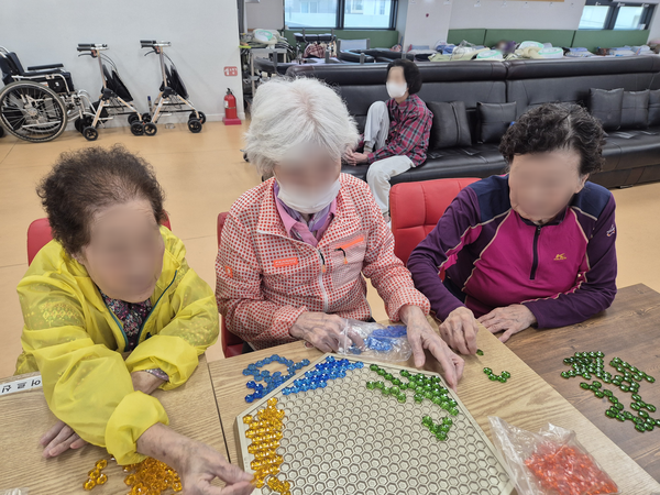 b59a6a69b65c8cdf62f1e5343b8c15ec_1760334784_7484.png b59a6a69b65c8cdf62f1e5343b8c15ec_1760334784_7484.png