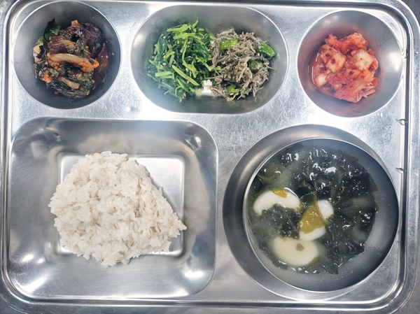 11e617ac2a1ebbdf7e53e74f634787ff_1762757803_8205.jpg 11e617ac2a1ebbdf7e53e74f634787ff_1762757803_8205.jpg