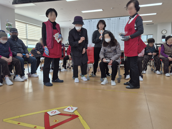 1a595b54e48ba1a2b8fbf75d8598e8df_1764136682_8555.png 1a595b54e48ba1a2b8fbf75d8598e8df_1764136682_8555.png