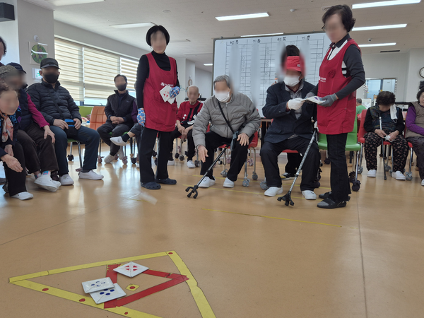 1a595b54e48ba1a2b8fbf75d8598e8df_1764136685_5495.png 1a595b54e48ba1a2b8fbf75d8598e8df_1764136685_5495.png