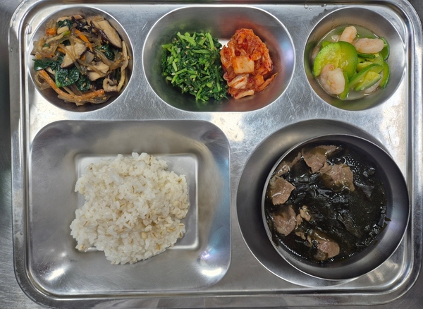 38136fcd446c46e023ff19041555e4b7_1762499811_8168.jpg 38136fcd446c46e023ff19041555e4b7_1762499811_8168.jpg