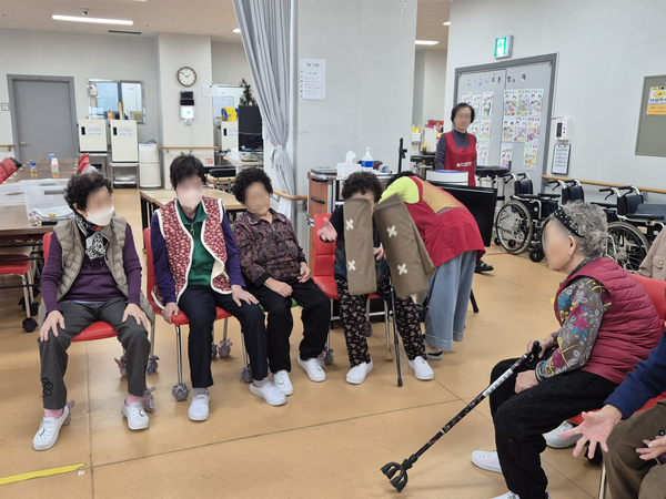 4bf969eaa992b6ef5afc142119040607_1762581979_4759.png 4bf969eaa992b6ef5afc142119040607_1762581979_4759.png