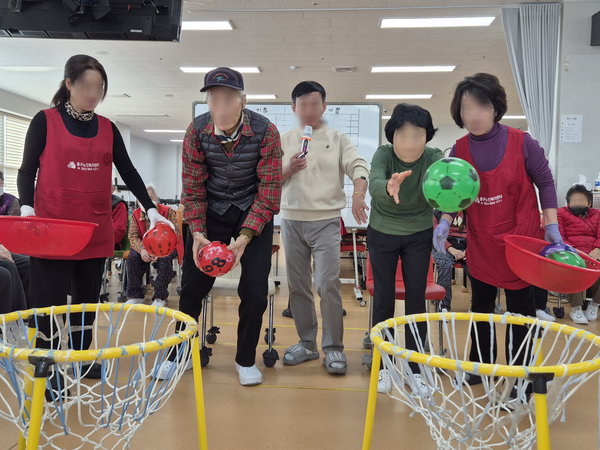 544144a9a9aba2ff3c3e4a86a9486309_1763617658_487.png 544144a9a9aba2ff3c3e4a86a9486309_1763617658_487.png