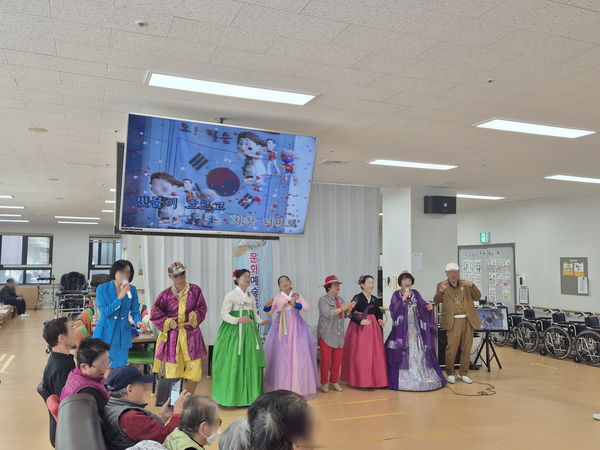 a4de9d891593aecd1d1838613011fcd3_1763012003_49.png a4de9d891593aecd1d1838613011fcd3_1763012003_49.png