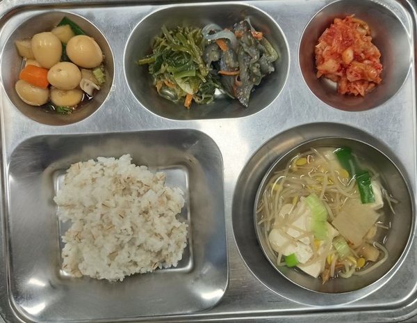 a81ac2dc7c53e9e19c8d604a01f7ae1e_1763794513_9936.jpg a81ac2dc7c53e9e19c8d604a01f7ae1e_1763794513_9936.jpg