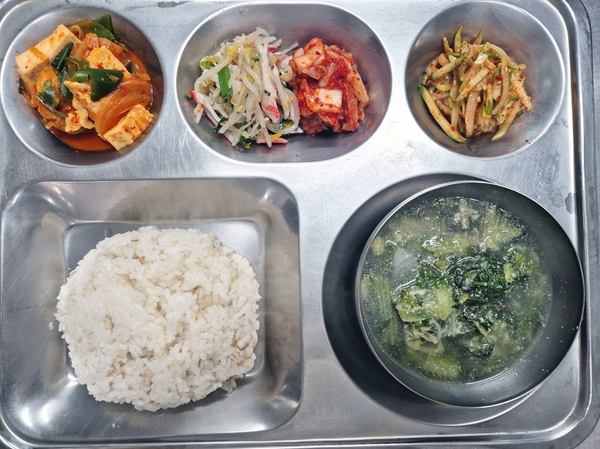 af5173f08f83b1378f34a1b51281d552_1763361326_6433.jpg af5173f08f83b1378f34a1b51281d552_1763361326_6433.jpg