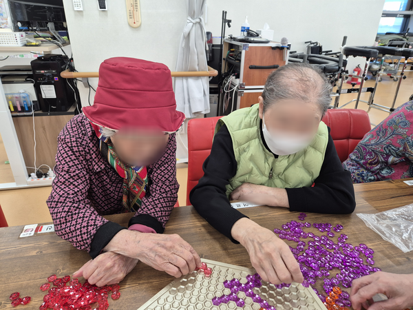 b241c84ae20642ba773e38c030f1ab2b_1762839789_2982.png b241c84ae20642ba773e38c030f1ab2b_1762839789_2982.png