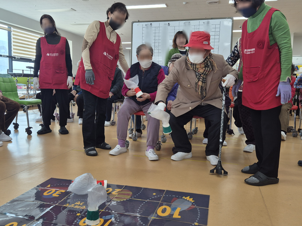 cfb4fadcbcfd4d219a9b29f56d22c971_1763445251_2056.png cfb4fadcbcfd4d219a9b29f56d22c971_1763445251_2056.png