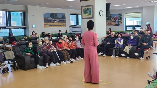 d0b715520bad052da14e34aa3b527d98_1763527704_7845.jpg d0b715520bad052da14e34aa3b527d98_1763527704_7845.jpg