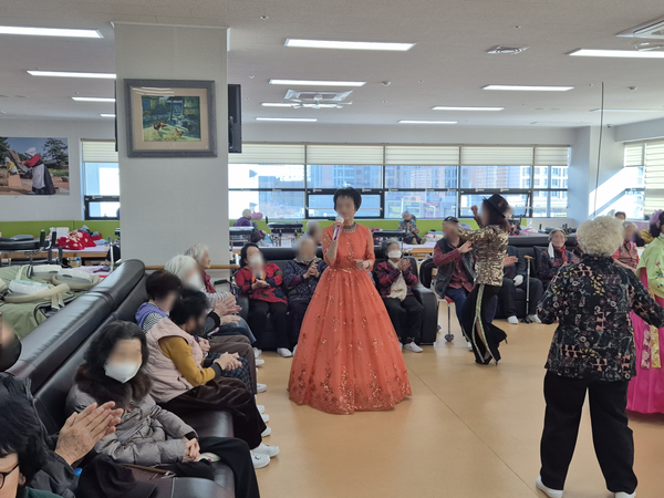 c243a67c5575e944c4337ec31e7cff3e_1764568575_1657.png c243a67c5575e944c4337ec31e7cff3e_1764568575_1657.png