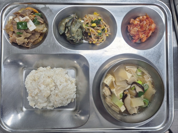 ca4c45758621f829ea64934fa82aed30_1767171435_3835.jpg ca4c45758621f829ea64934fa82aed30_1767171435_3835.jpg