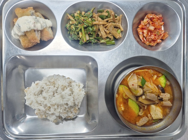 2a7e1d5d28fb667335f33d50b9389a0d_1772087365_5228.jpg 2a7e1d5d28fb667335f33d50b9389a0d_1772087365_5228.jpg